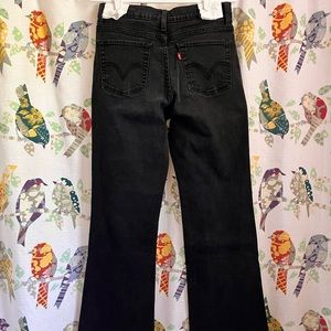 Levi’s 512 Perfectly Slimming Bootcut Faded Black 10P 28” Inseam